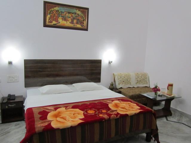 Hotel Surya Κχατζουράχο Εξωτερικό φωτογραφία